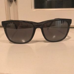Men’s Tail slide Maui Jim sunglasses - Matte black